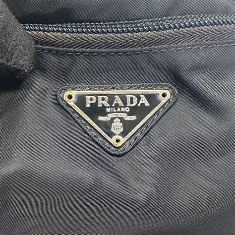 斜め掛け・クロスボディ PRADA(プラダ) ショルダーバッグ・ポ 